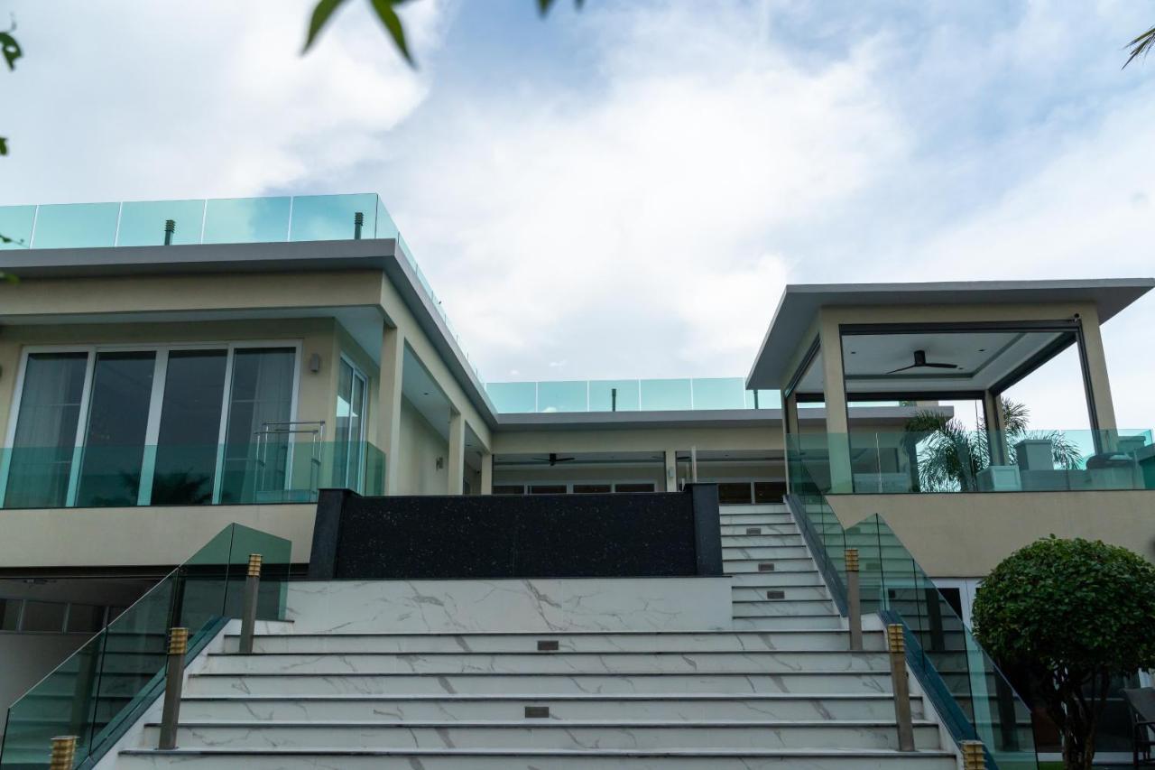 Вілла Siam Royal View Pattaya Nong Prue Екстер'єр фото